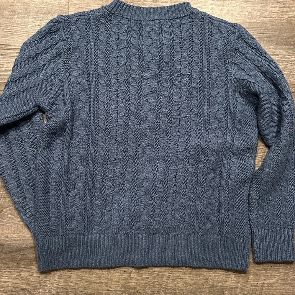 Blue Cable Knit crewneck Sweater Size XL - Picture 5 of 6